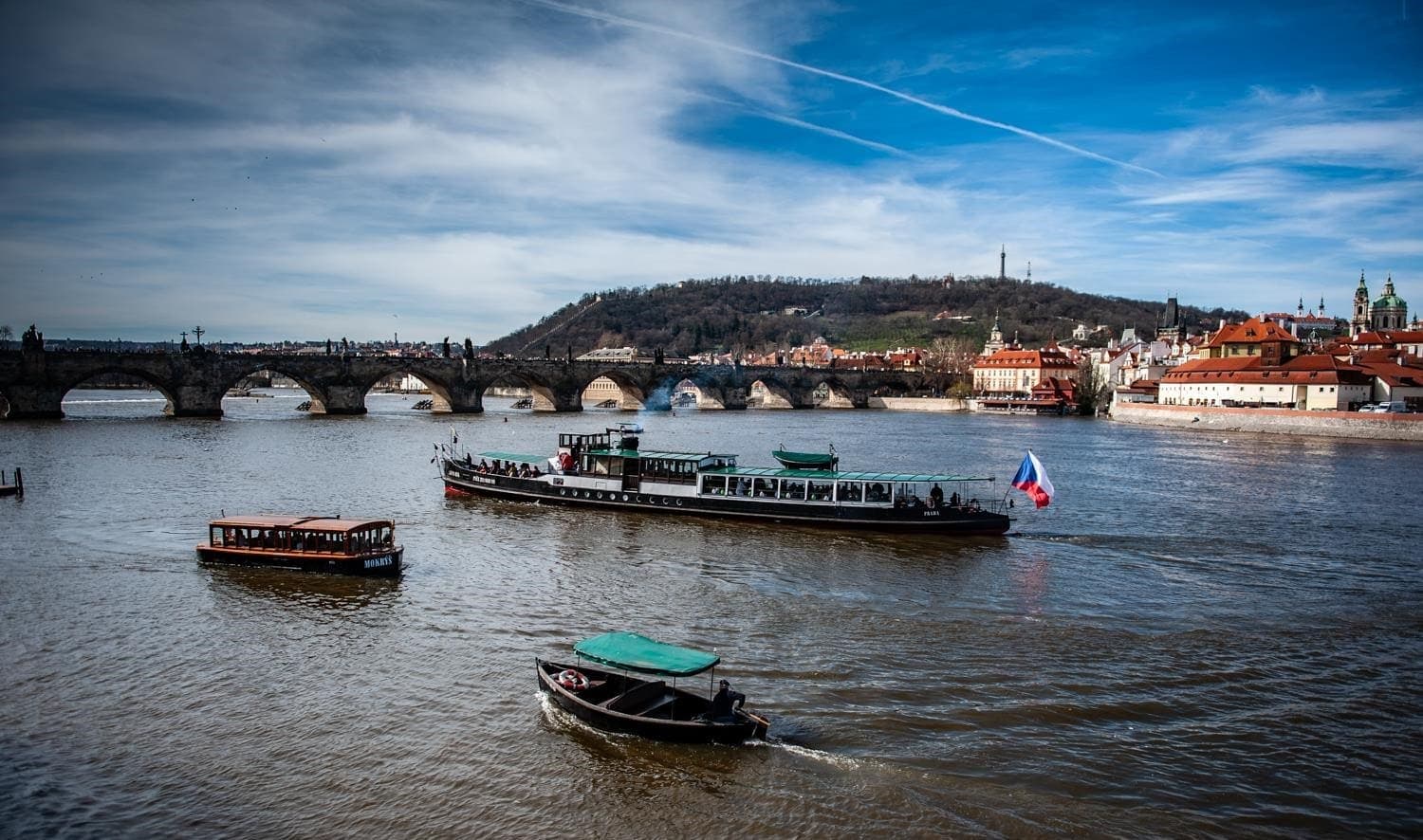 19 марта в Праге пройдет День Влтавы с бесплатным катанием на теплоходах, лодках и катамаранах