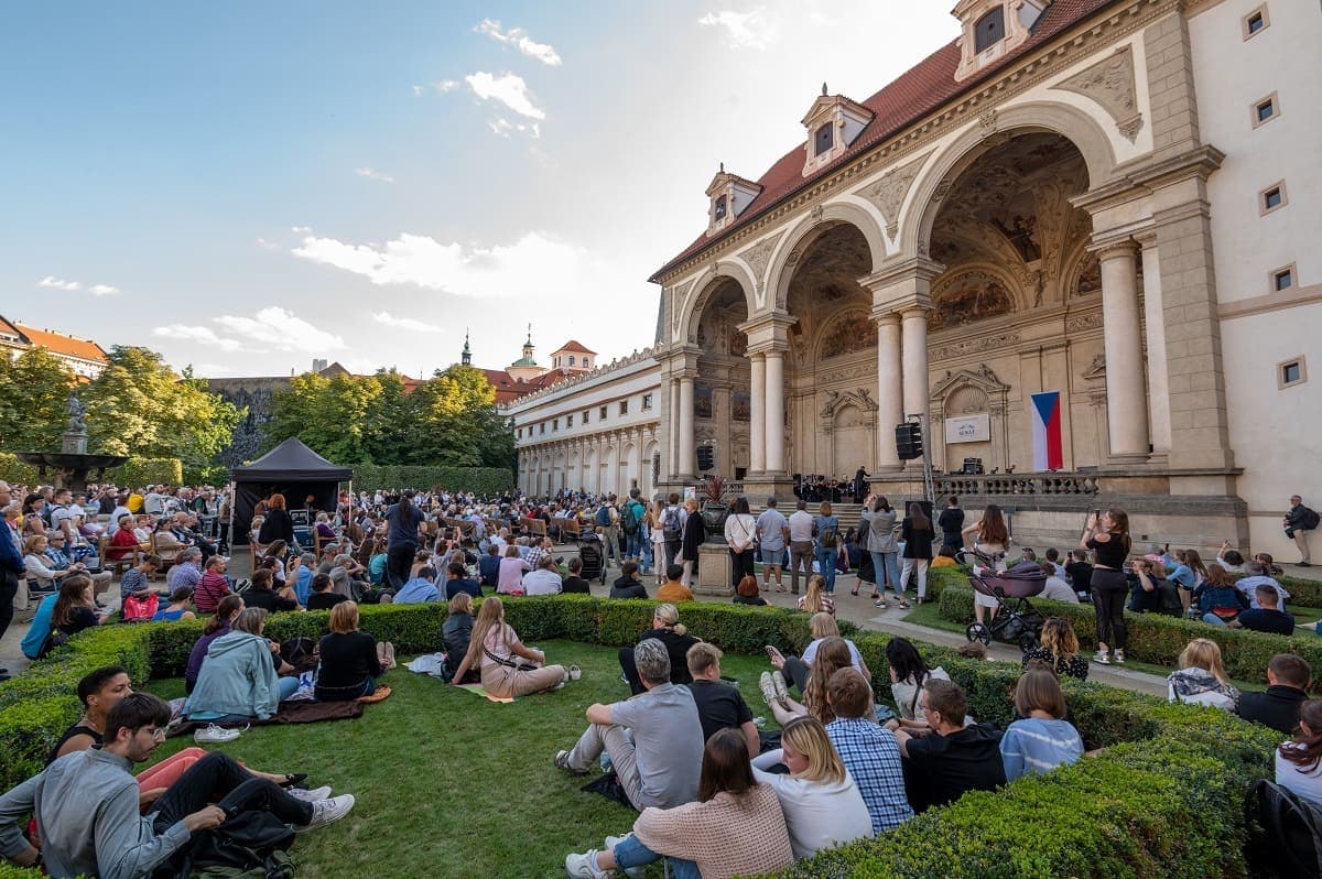 30 августа в Праге состоится концерт FOK ve Valdštejnské zahradě
