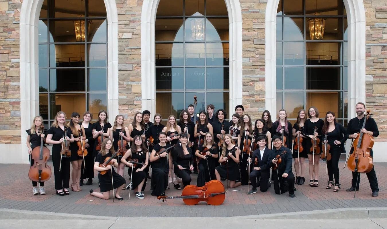 4 июля в Ботаническом саду в Праге состоится концерт оркестра Tulsa Honors Orchestra под открытым небом