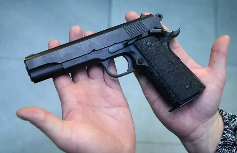 В Чехии разрешат защищать себя с помощью оружия