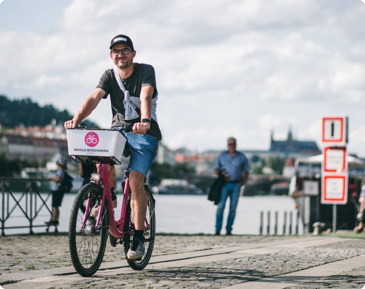 Интерес к езде на велосипедах общего пользования с помощью Lítačka растёт. За дополнительную плату можно продлить время проката