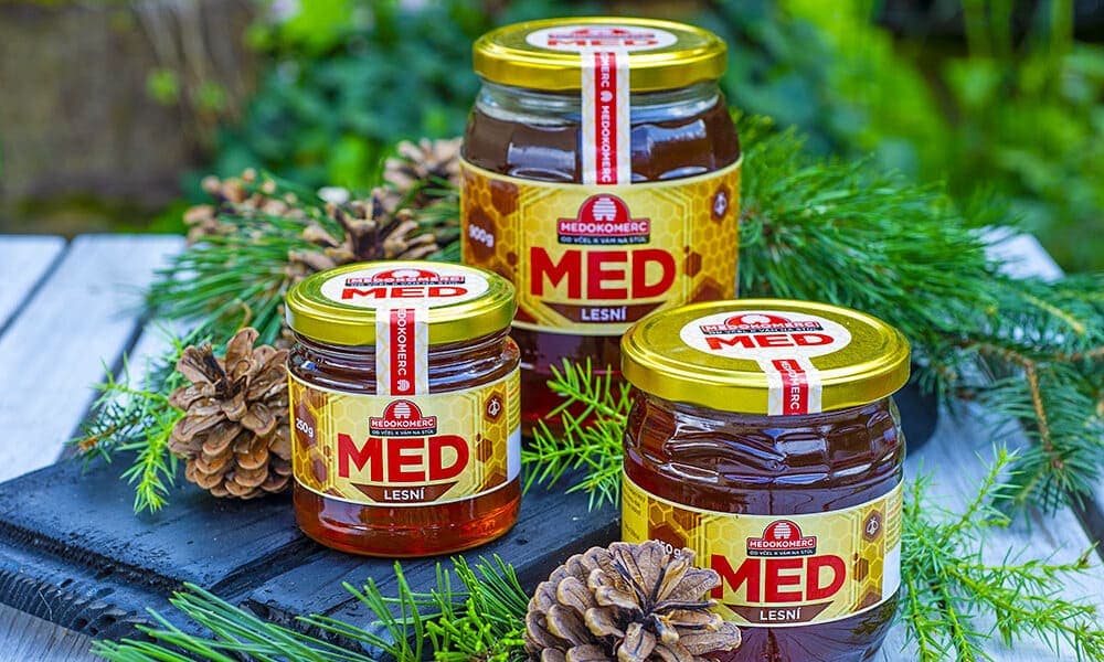 В Чехии несколько магазинов снимают с продажи цветочный мед MEDOKOMERC