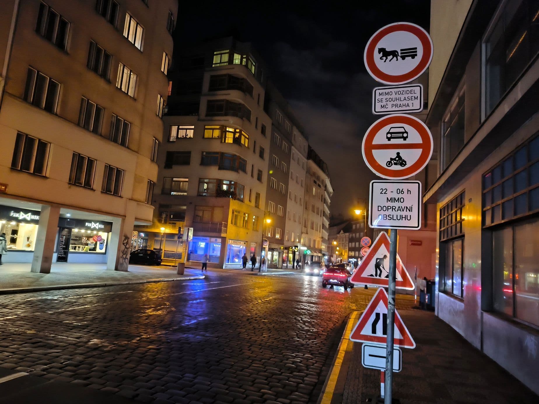 В части района Прага 1 введен новый запрет на въезд в ночное время. ОБНОВЛЕНО: ЗАПРЕТ ОТМЕНИЛИ