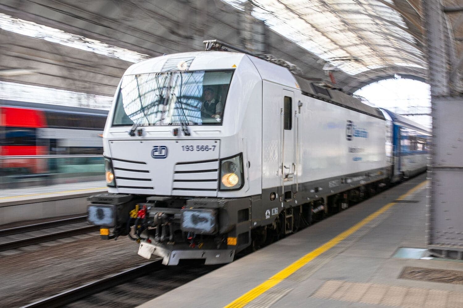 České dráhy представили свой новый поезд ComfortJet
