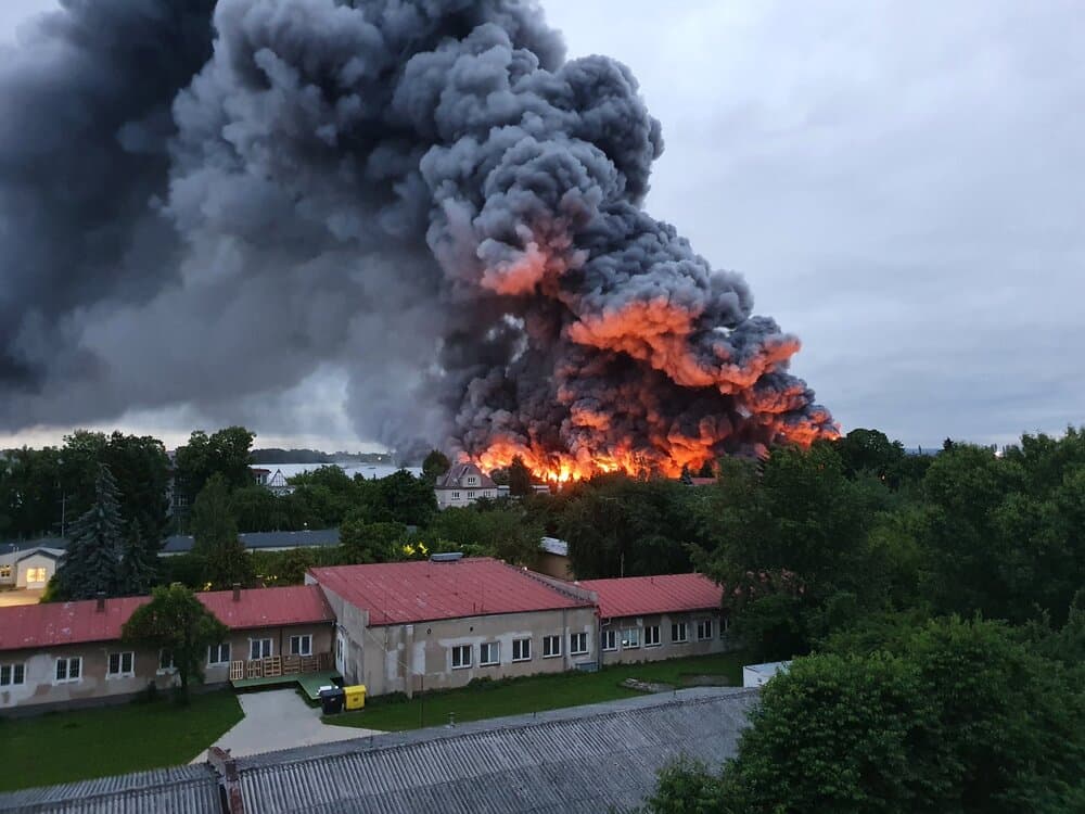 В пражском районе Летняны произошёл сильный пожар