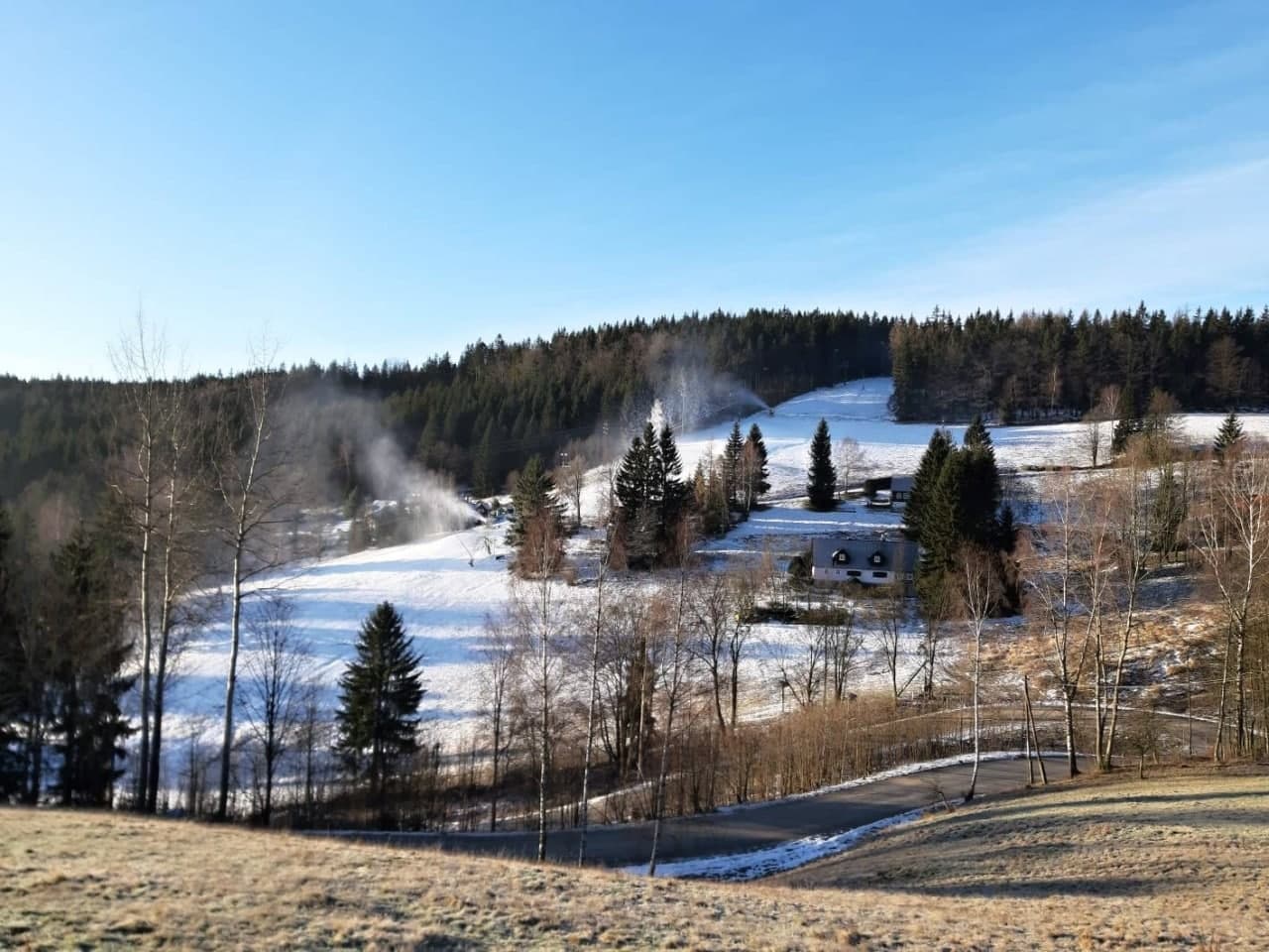 С пятницы в Чехии снег будет падать не только в горах